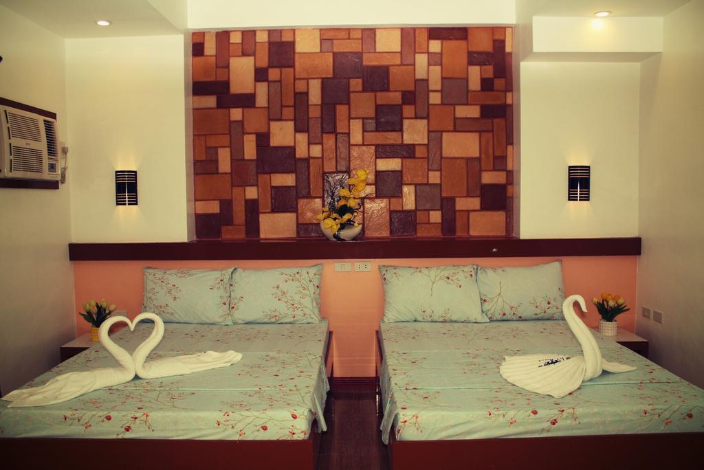 Sea Jewel Beach Resort Puerto Galera Exterior foto